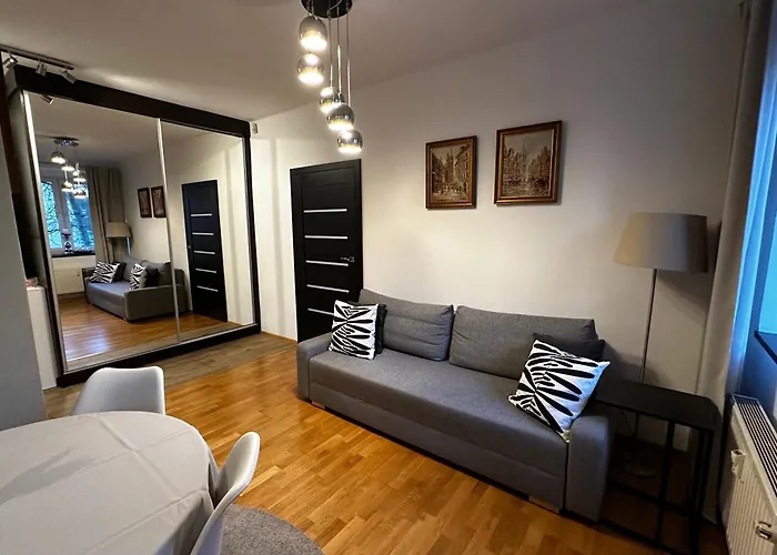 Appartement Dobra Z Parkingiem, Wifi, Self-check In, Galeria Handlowa