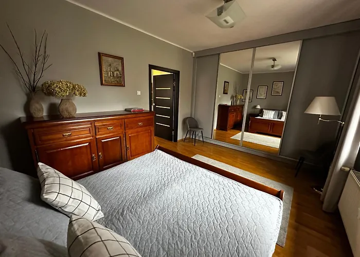 Apartmán Dobra Z Parkingiem, Wifi, Self-check In, Galeria Handlowa